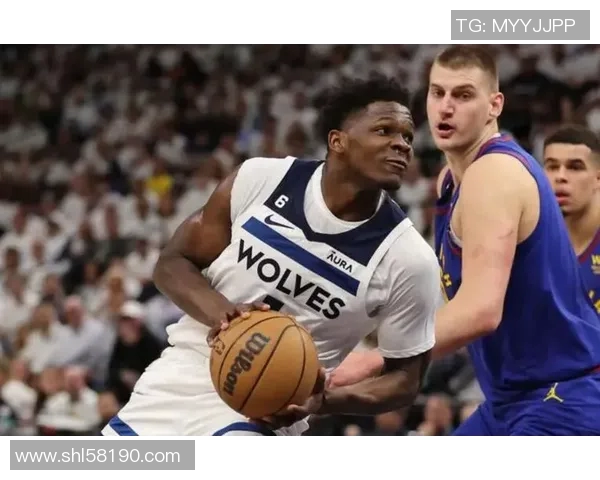 杰伦布朗的崛起与挑战：从新星到NBA超级巨星的奋斗之路