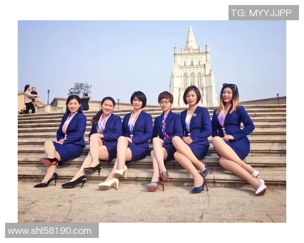 刘泽一的成长之路：从青涩少年到职场精英的蜕变故事