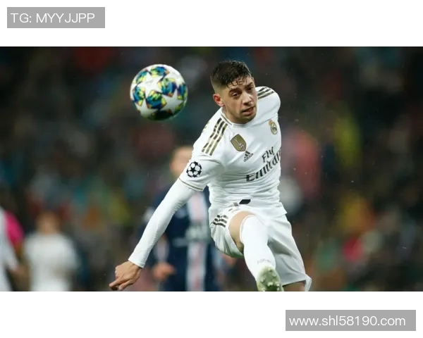 维尼修斯：从青涩小将到世界足坛璀璨明星的成长之路